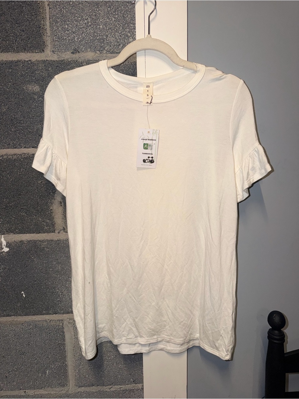 mts White Ruffle Sleeve Short Sleeve Tee